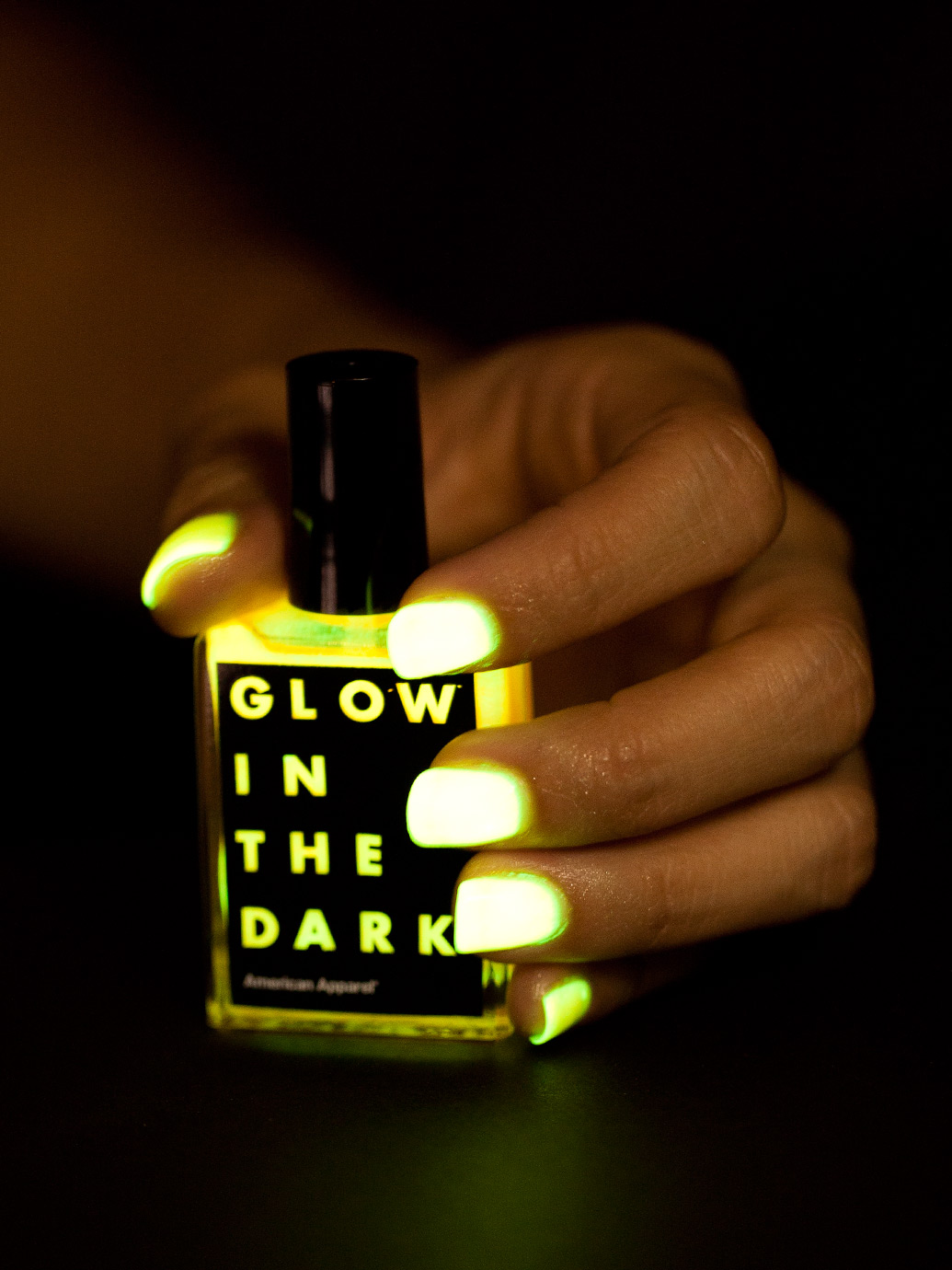 Glow in the dark, American Apparel